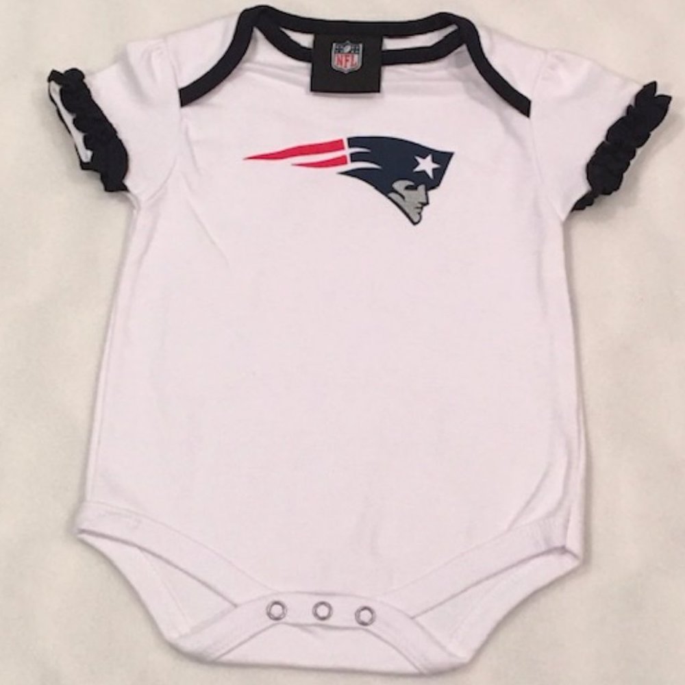 NFL NEW ENGLAND PATRIOTS Logo Girl's Onesie NWOT